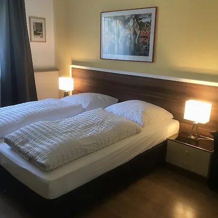 Aparthotel Apartmenthaus Sonnen Dusseldorf